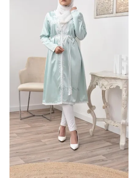 Kimono Caftan brodé sfifa maroccaine coupe droite haute couture satin