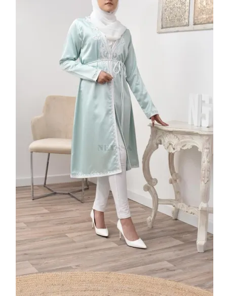 Kimono Caftan brodé sfifa maroccaine coupe droite haute couture satin