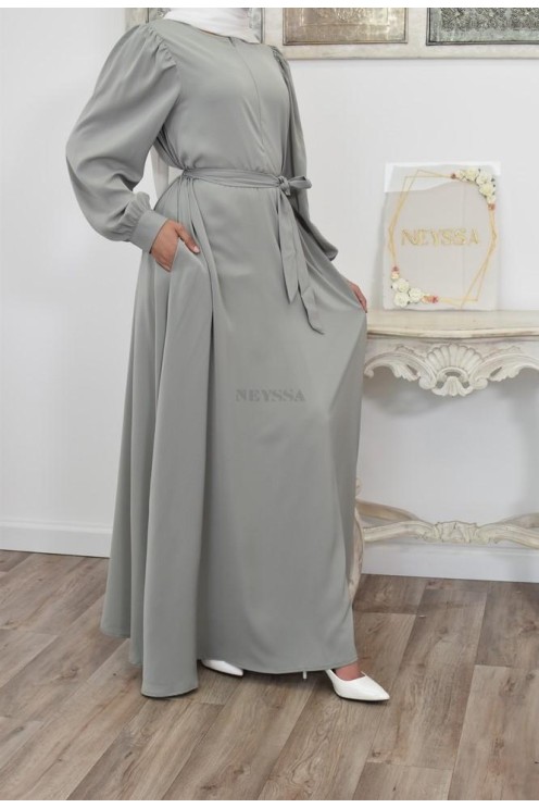 Robe longue mastoura évasée bien fluide pour vos fêtes musulmane