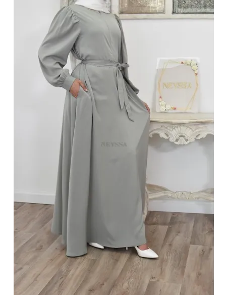 Robe longue mastoura évasée bien fluide pour vos fêtes musulmane