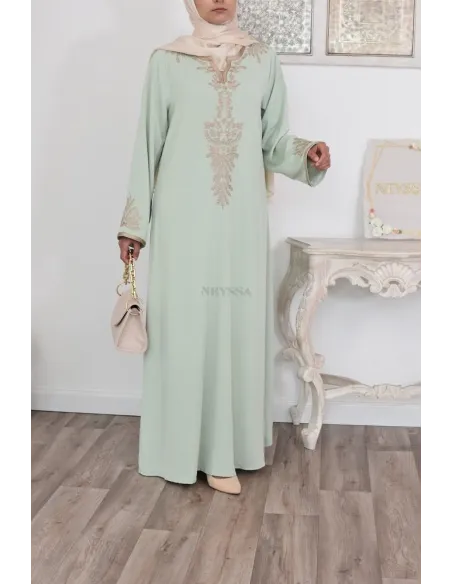 Robe abaya style caftan Marocain avec sfifa pour l'Aïd et les grandes occasions