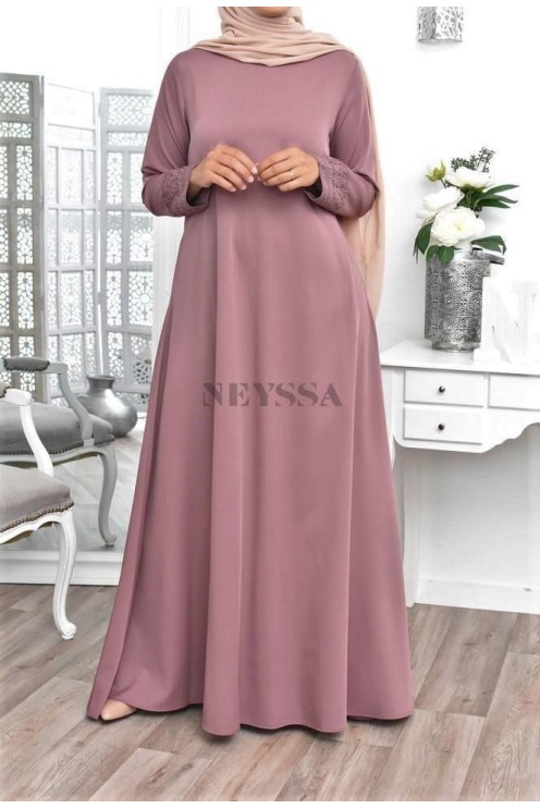Superbe abaya islamique manches dentelle sans artifice casual