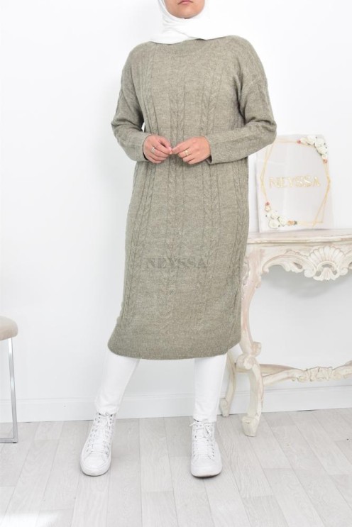 Robe pull maxi en maille douce automne hiver femme voilée