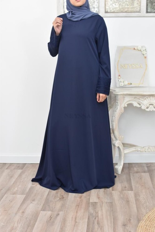 Superbe abaya islamique manches dentelle sans artifice casual