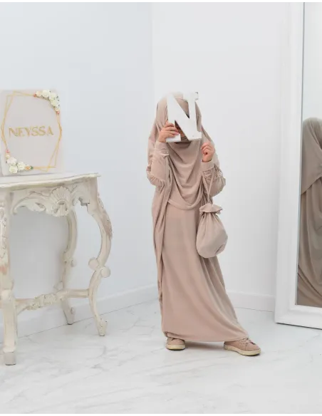 Abaya Gebetsschmetterling mit integriertem Hijab und Tasche zum besten Preis