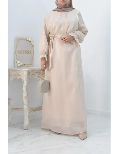 Langer Mastour leuchtend ausgestellter Schnitt verschleierte Frauen