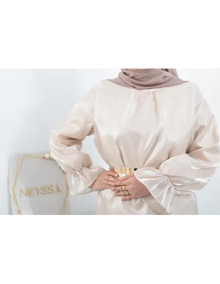 Langer Mastour leuchtend ausgestellter Schnitt verschleierte Frauen