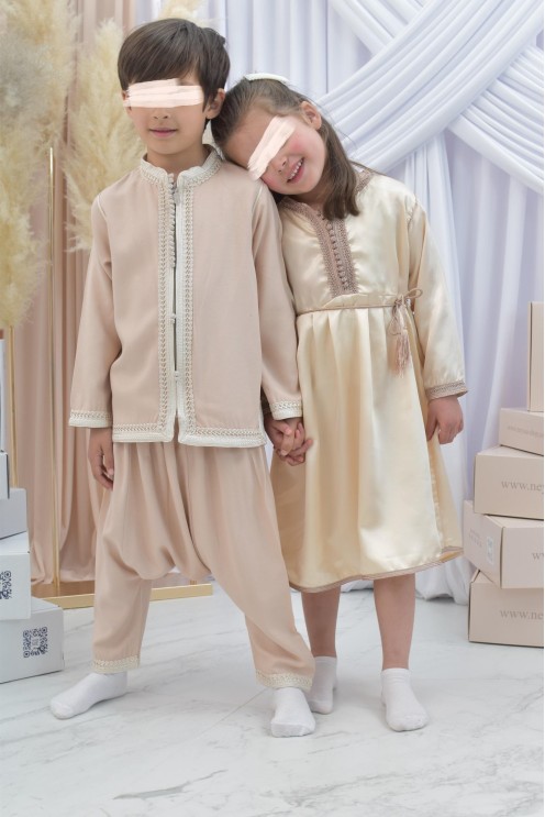 Ensemble Jabador garçon Blanc cassé avec tunique et sarouel