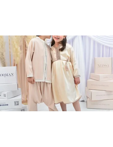 Ensemble Jabador garçon Blanc cassé avec tunique et sarouel