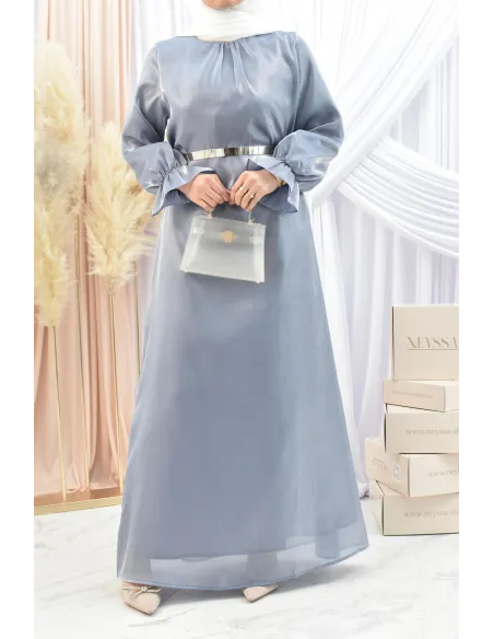 Langer Mastour leuchtend ausgestellter Schnitt verschleierte Frauen