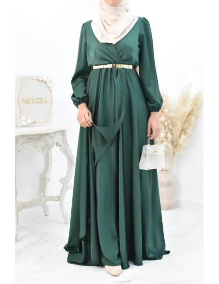 Robe longue satin cache coeur cérémonie femme musulmane.