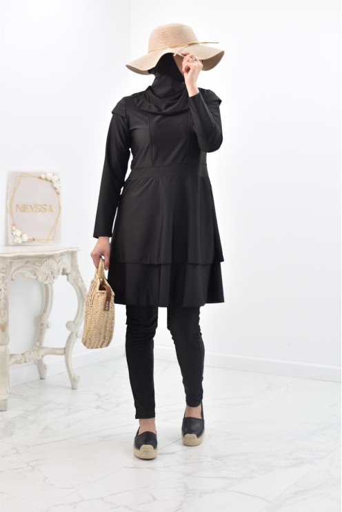 Lange und gut mastourierte breite Burkini für verschleierte muslimische Frau