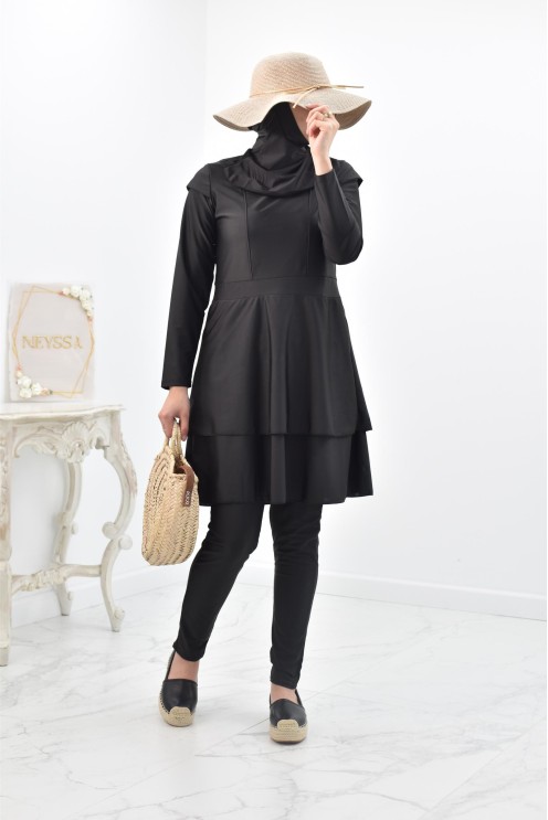 Lange und gut mastourierte breite Burkini für verschleierte muslimische Frau