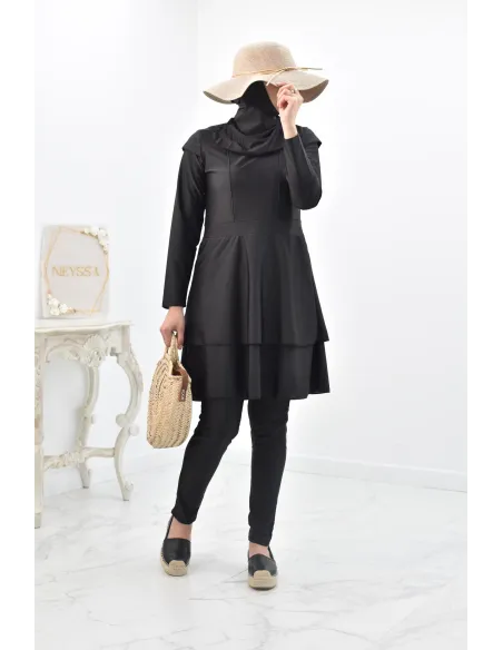 Lange und gut mastourierte breite Burkini für verschleierte muslimische Frau