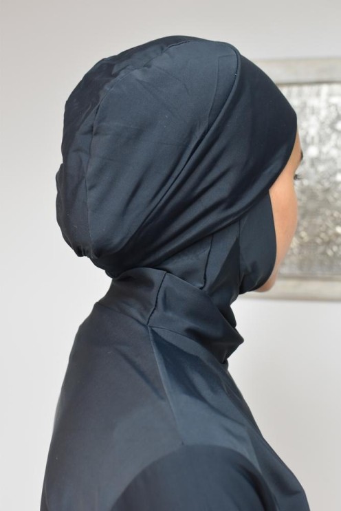 Hijab/Islamic bathing cap perfect for veiled Muslim woman 