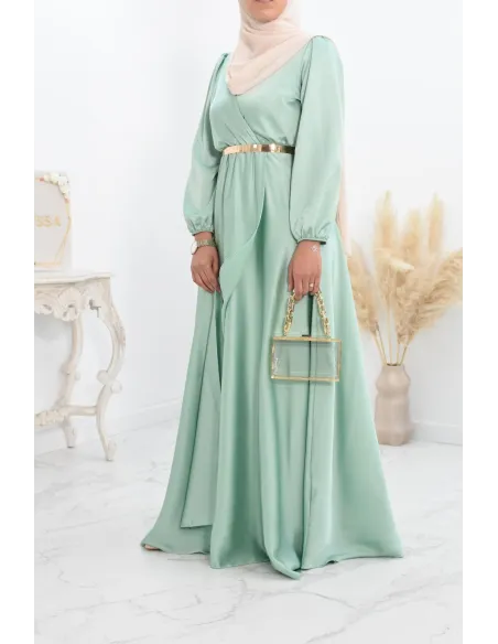 Robe longue satin cache coeur cérémonie femme musulmane.