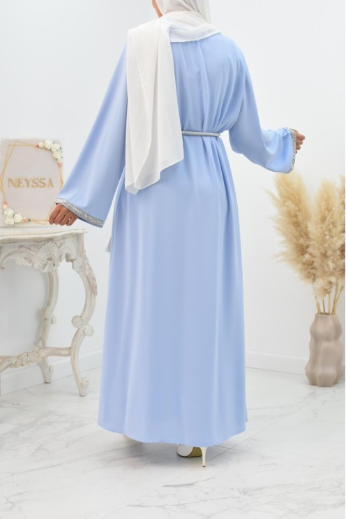 Longue Abaya bleue fluide à strass idéale pour les fêtes
