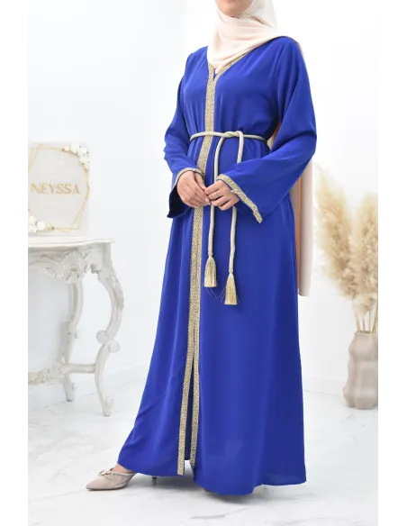 Longue Abaya et fluide à strass idéale pour les fêtes et le quotidien