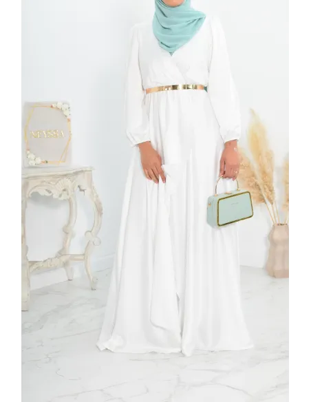 Robe longue satin cache coeur cérémonie femme musulmane.