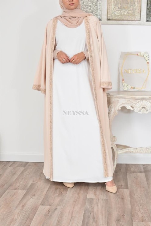 Sous robe sans manches à porter sous les abayas et avec un kimono.