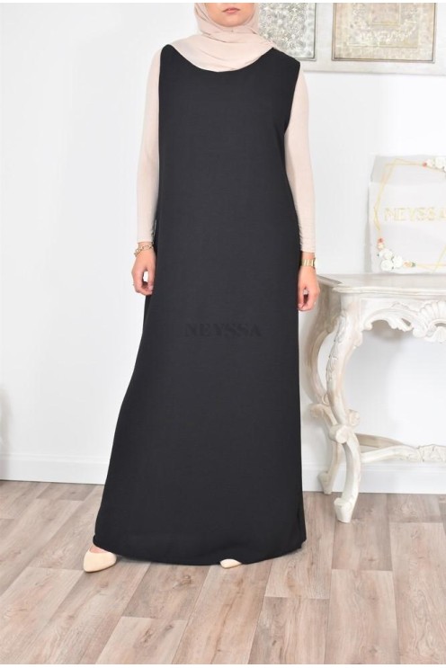 Sous robe sans manches à porter sous les abayas et avec un kimono.