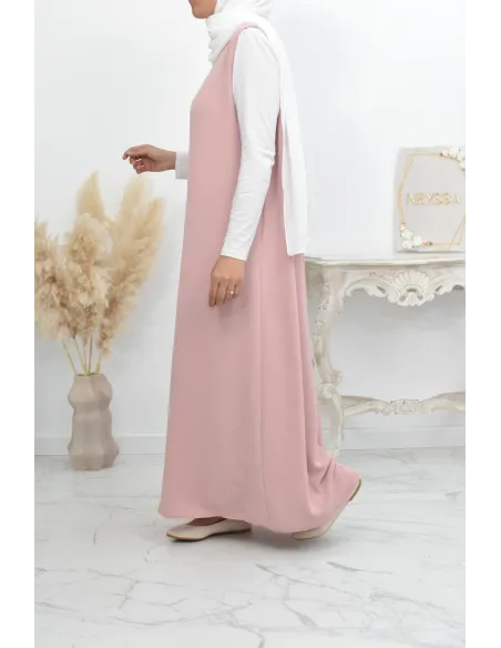 Sous robe sans manches à porter sous les abayas et avec un kimono.