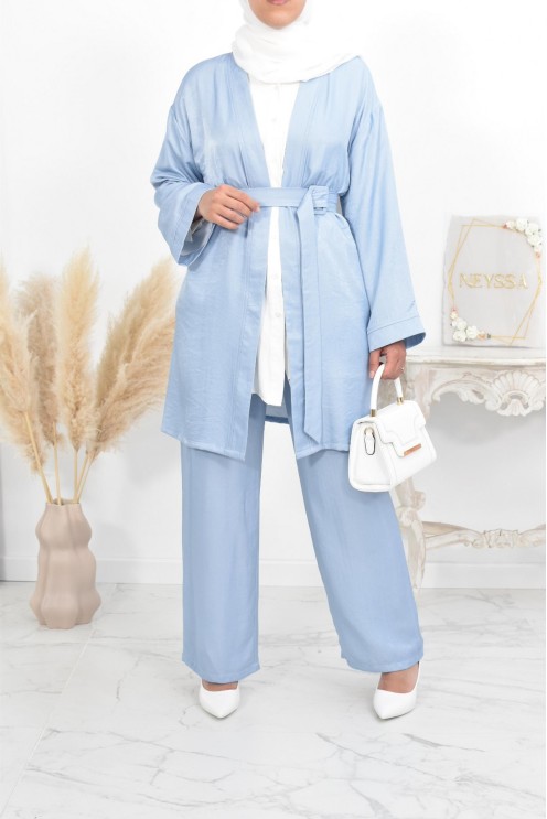Ensemble pantalon et kimono modeste chic femme musulmane.