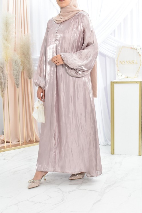 Langes Kleid aus Organza für Eid-Feierlichkeiten oder Hochzeiten. 