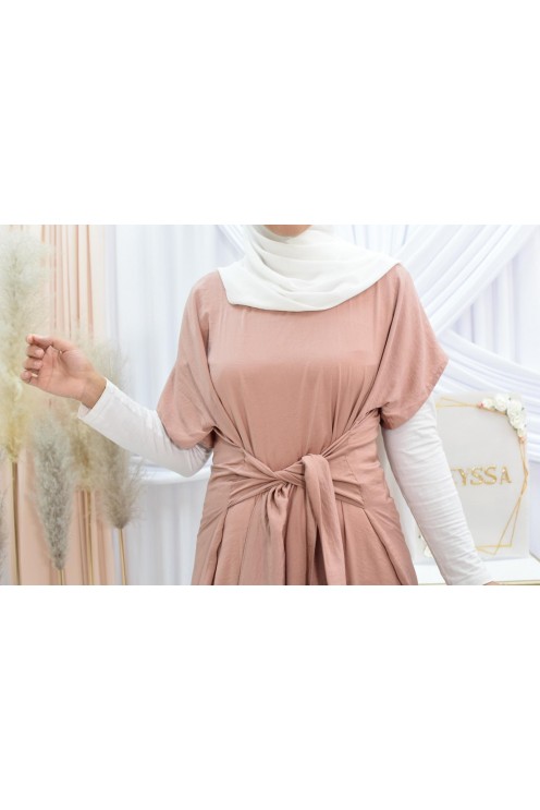 Robe sans manches à nouer idéale pour porter avec vos kimonos