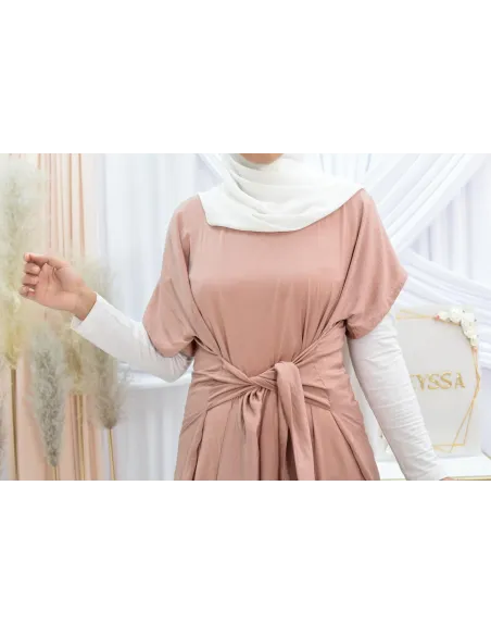 Robe sans manches à nouer idéale pour porter avec vos kimonos