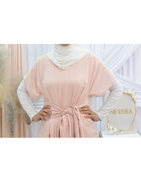 Robe sans manches à nouer idéale pour porter avec vos kimonos