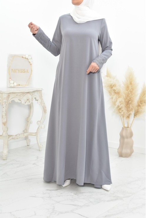 Superbe abaya islamique manches dentelle sans artifice casual