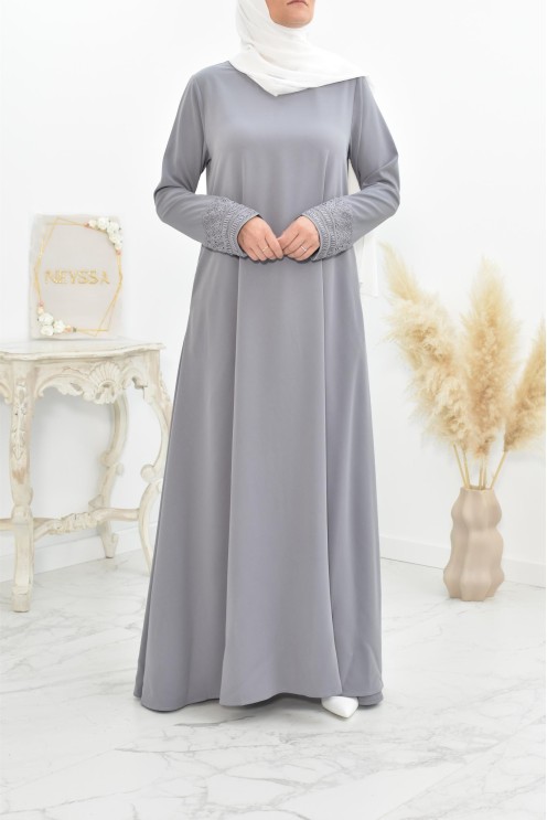 Superbe abaya islamique manches dentelle sans artifice casual
