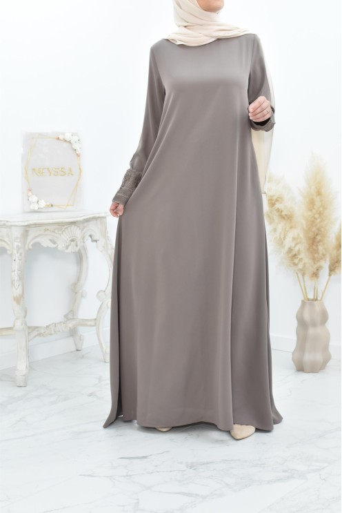 Superbe abaya islamique manches dentelle sans artifice casual