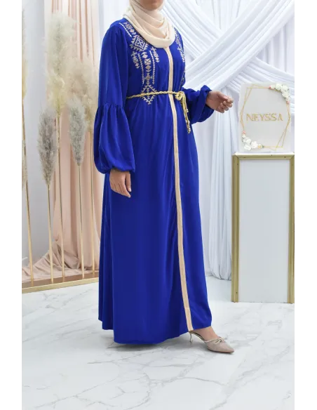 Abaya mère ou fille style caftan avec broderies parfait les fêtes