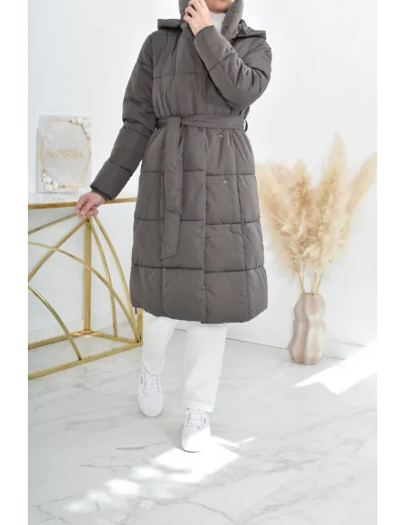Doudoune femme longue à ceinture et capuche pour femme musulmane