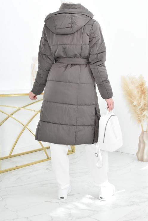 Doudoune femme longue à ceinture et capuche pour femme musulmane