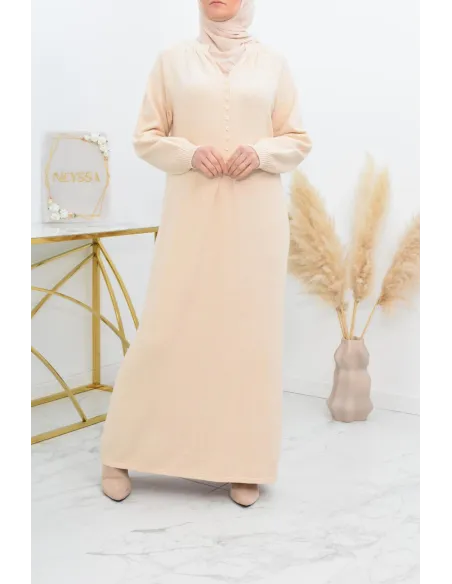 Langes Pulloverkleid aus modernem, dickem Strick für Winter und Herbst