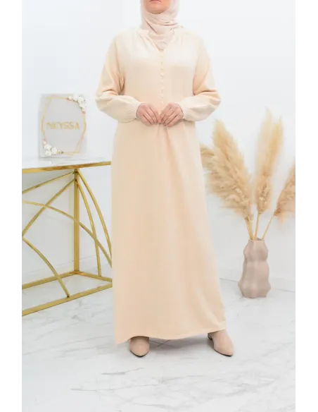 Langes Pulloverkleid aus modernem, dickem Strick für Winter und Herbst