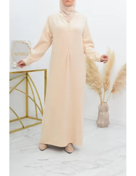 Langes Pulloverkleid aus modernem, dickem Strick für Winter und Herbst