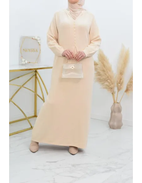 Langes Pulloverkleid aus modernem, dickem Strick für Winter und Herbst