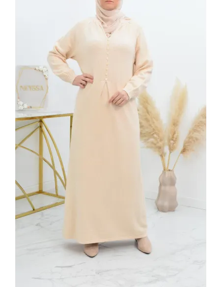 Langes Pulloverkleid aus modernem, dickem Strick für Winter und Herbst