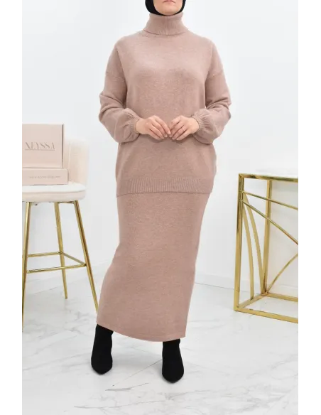 Modest fashion winter knitwear set for Muslim women