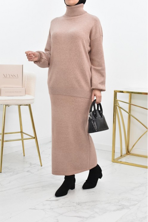 Modest fashion winter knitwear set for Muslim women