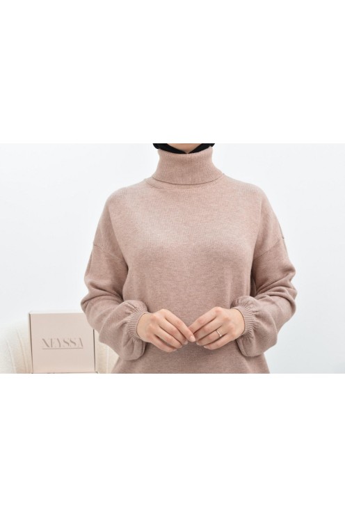 Modest fashion winter knitwear set for Muslim women