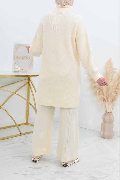 Ensemble femme taupe maille tissé col montant camel pour femme voilée