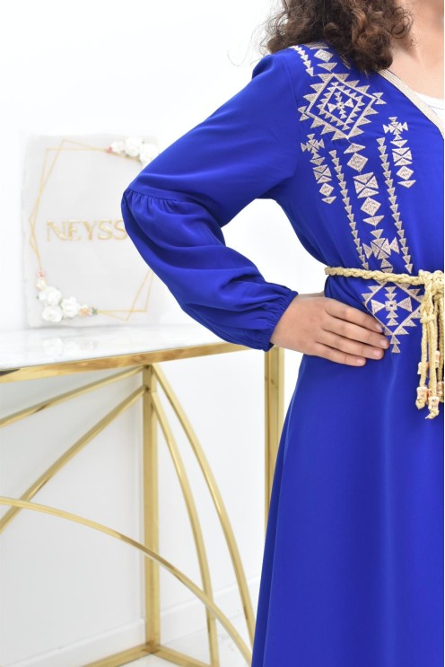 Abaya mère ou fille style caftan avec broderies parfait les fêtes