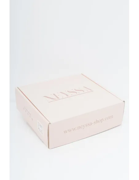 Hijab box Aqua 4 hijebs soie de Médine à offrir femme hijab pas cher.