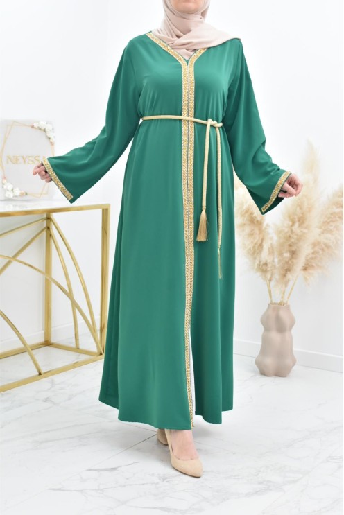 Longue Abaya et fluide à strass idéale pour les fêtes et le quotidien