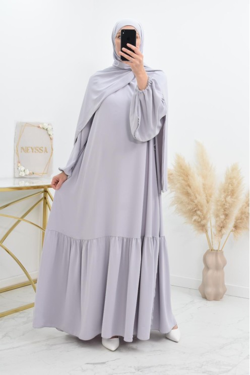 Longue robe de prière avecson  hijab intégré, abaya ample et fluide Neyssa